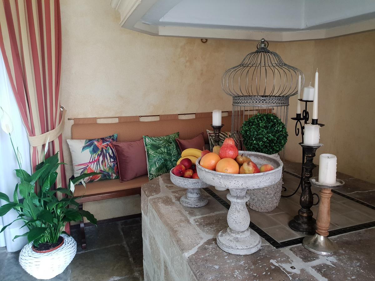 I Giardini Segreti Di Villa Marcello Marinelli 치손디발마리노 외부 사진